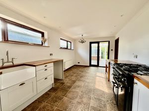 Photo 20- click for photo gallery